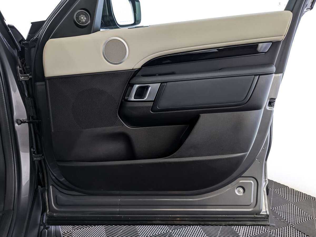 Land Rover Discovery, 2018 Фото №20