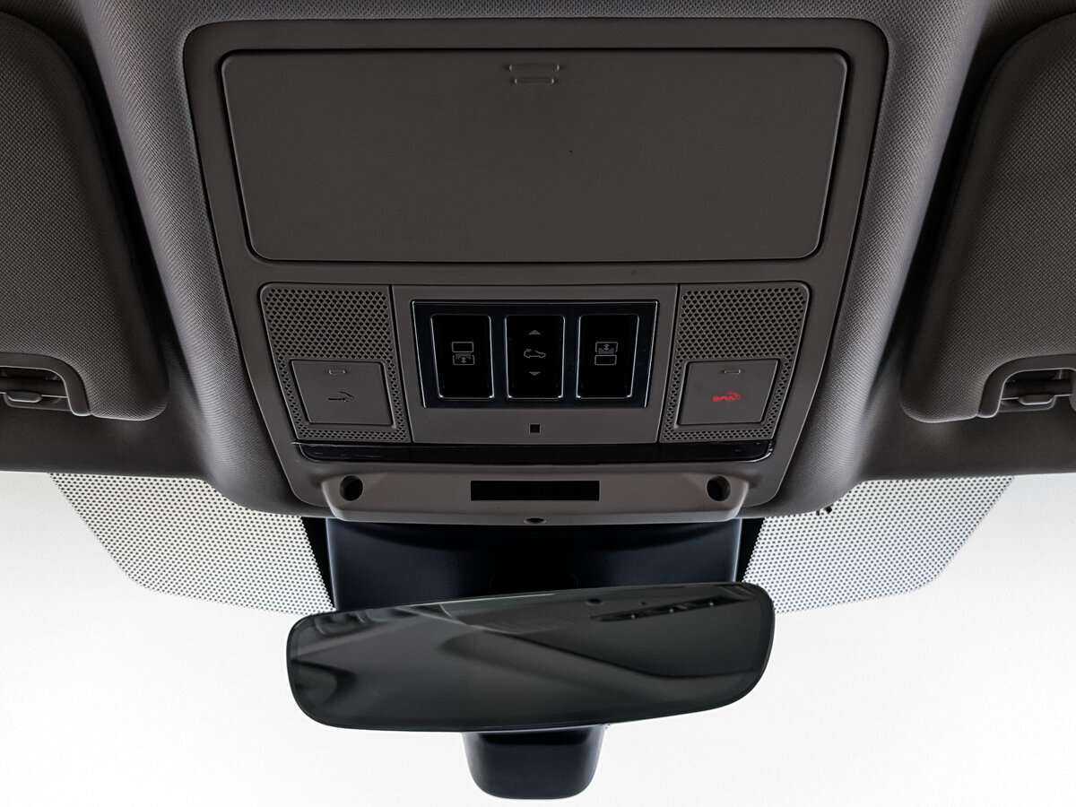 Land Rover Discovery, 2018 Фото №24