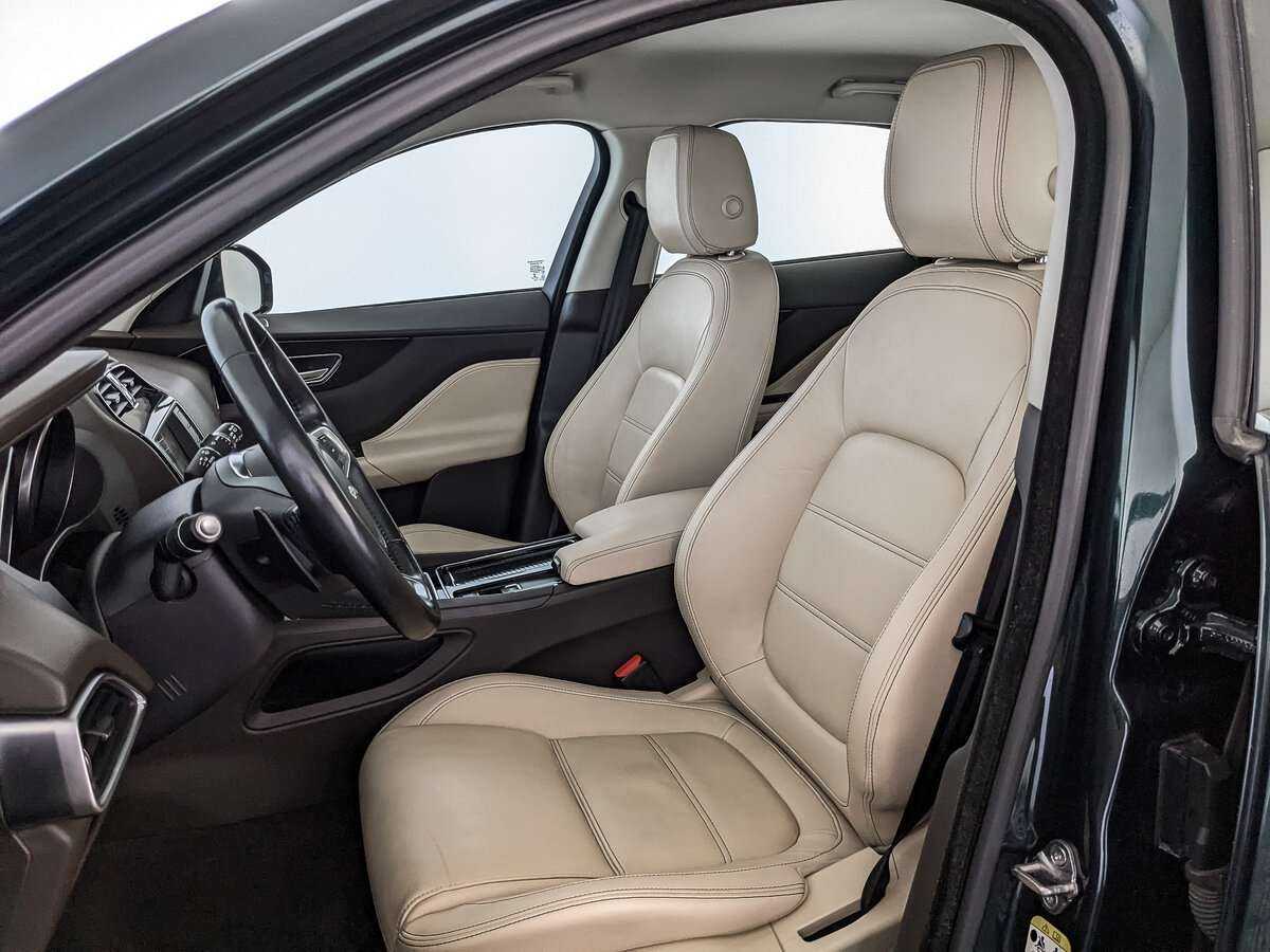 Jaguar F-Pace, 2018 Фото №16