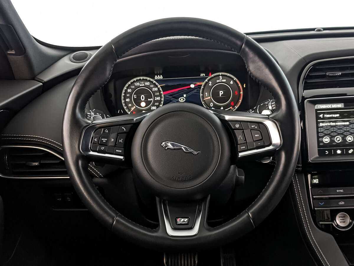 Jaguar F-Pace, 2019 Фото №18