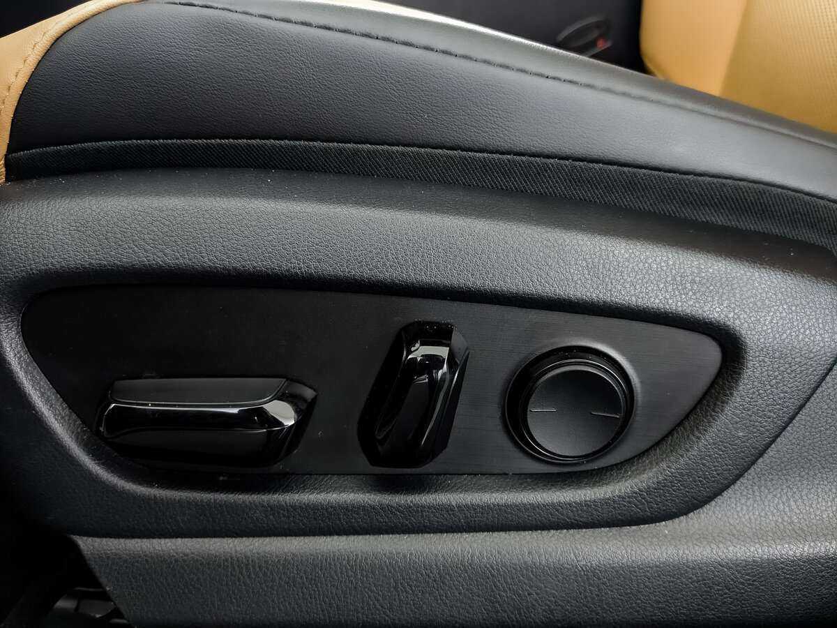 Lexus ES 200, 2022 Фото №17