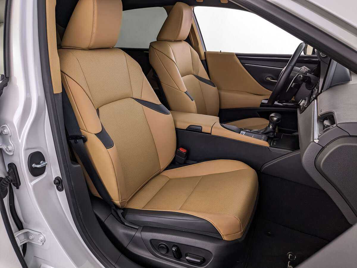 Lexus ES 200, 2022 Фото №20