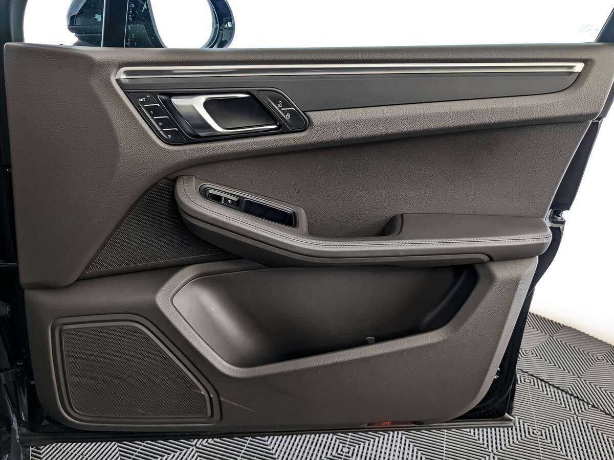 Porsche Macan, 2021 Фото №21