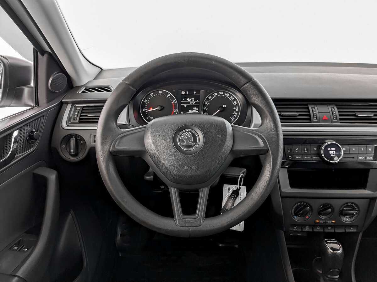 Skoda Rapid, 2017 Фото №19
