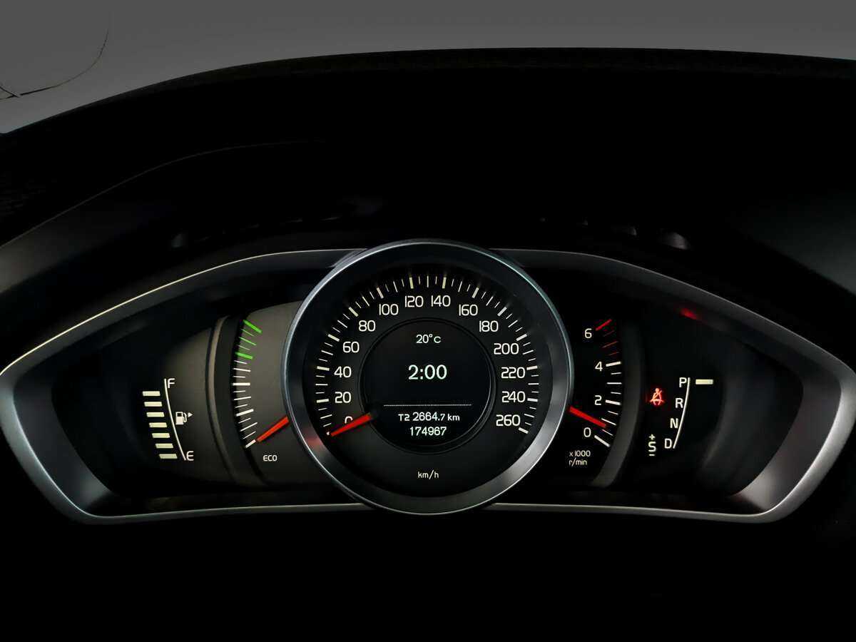 Volvo V40 Cross Country, 2014 Фото №11