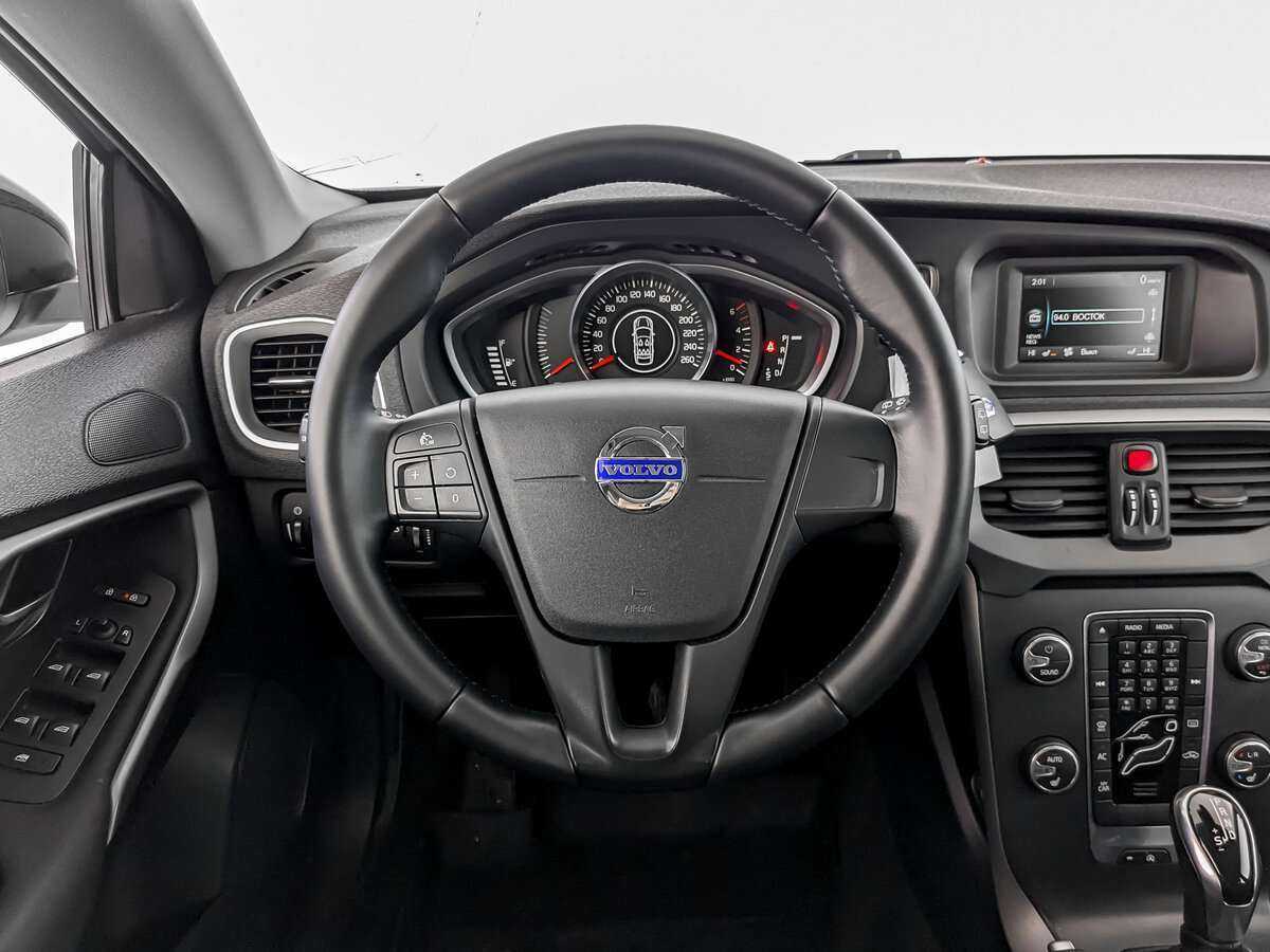 Volvo V40 Cross Country, 2014 Фото №17