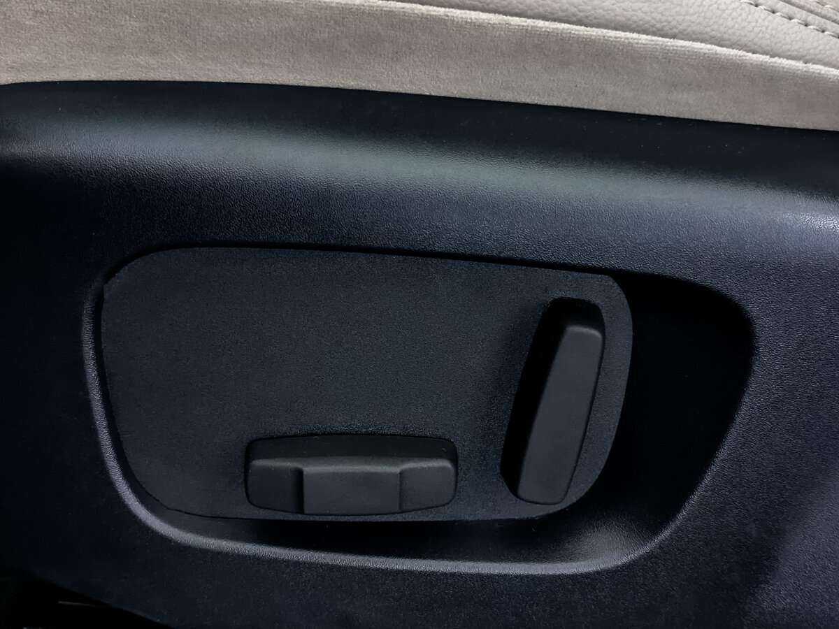 Land Rover Range Rover Velar, 2017 Фото №16