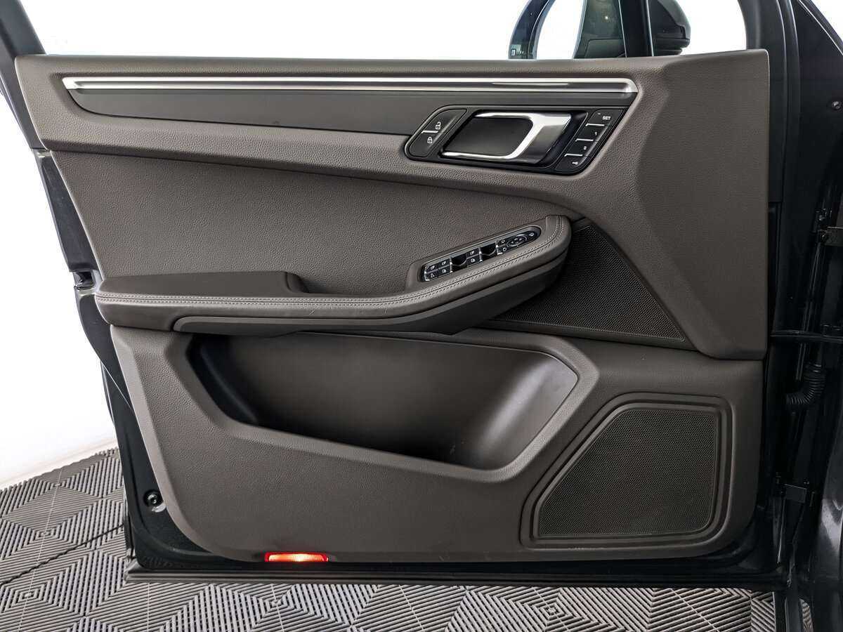 Porsche Macan, 2020 Фото №19