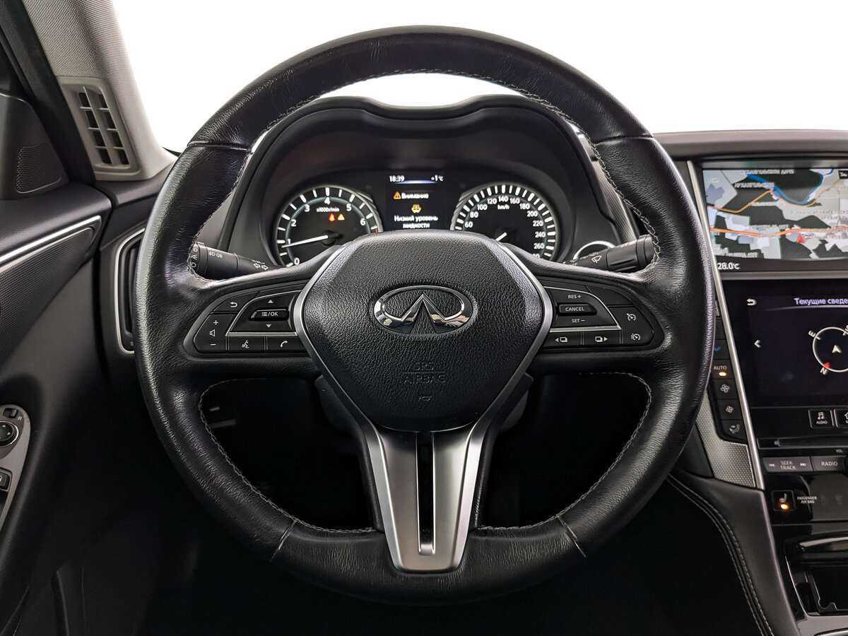 Infiniti Q50, 2017 Фото №17