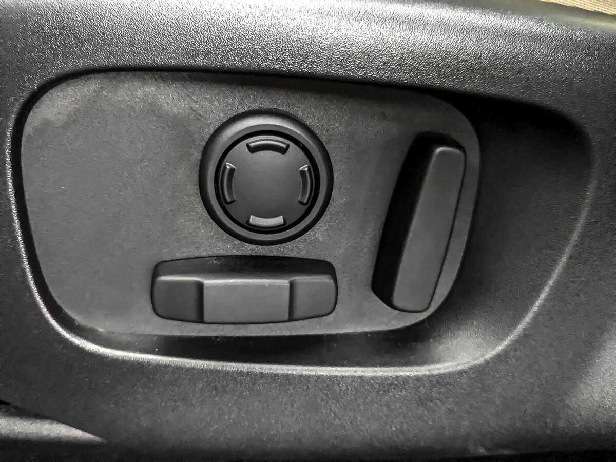 Land Rover Range Rover Velar, 2021 Фото №15