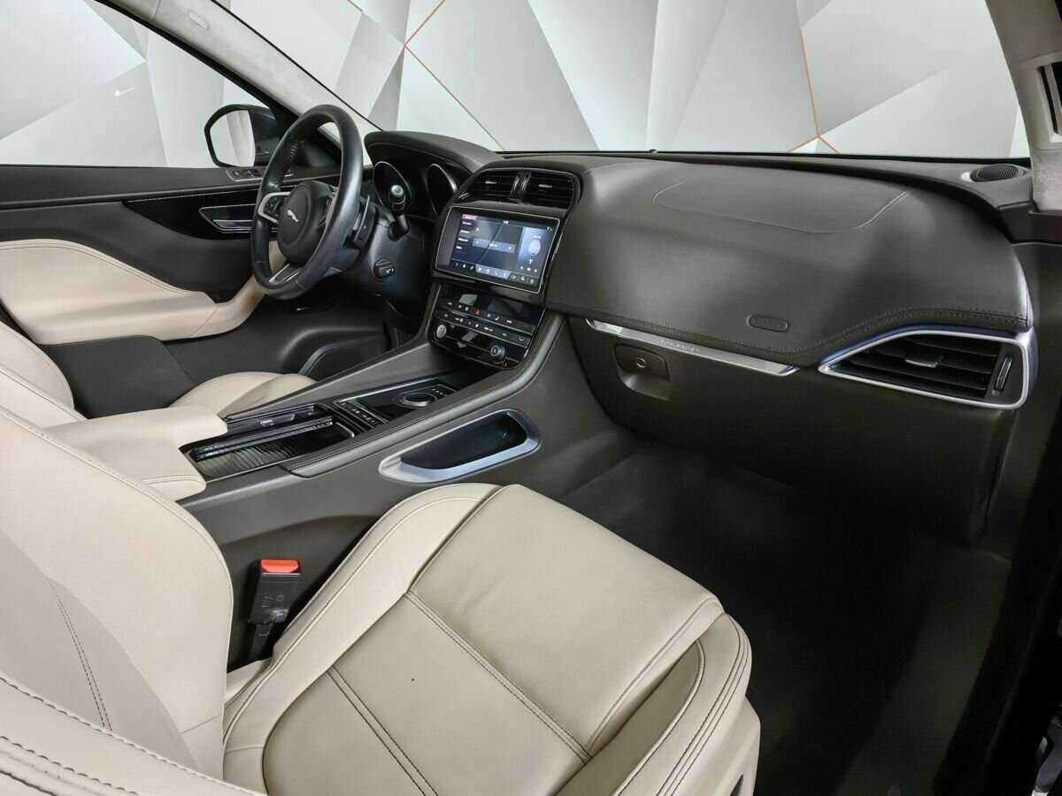 Jaguar F-Pace, 2018 Фото №9