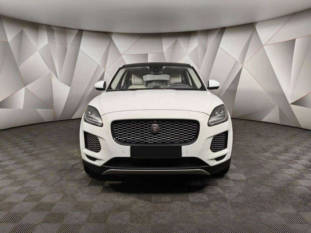 Jaguar E-Pace, 2018 - 145 886 км. | Фото №7