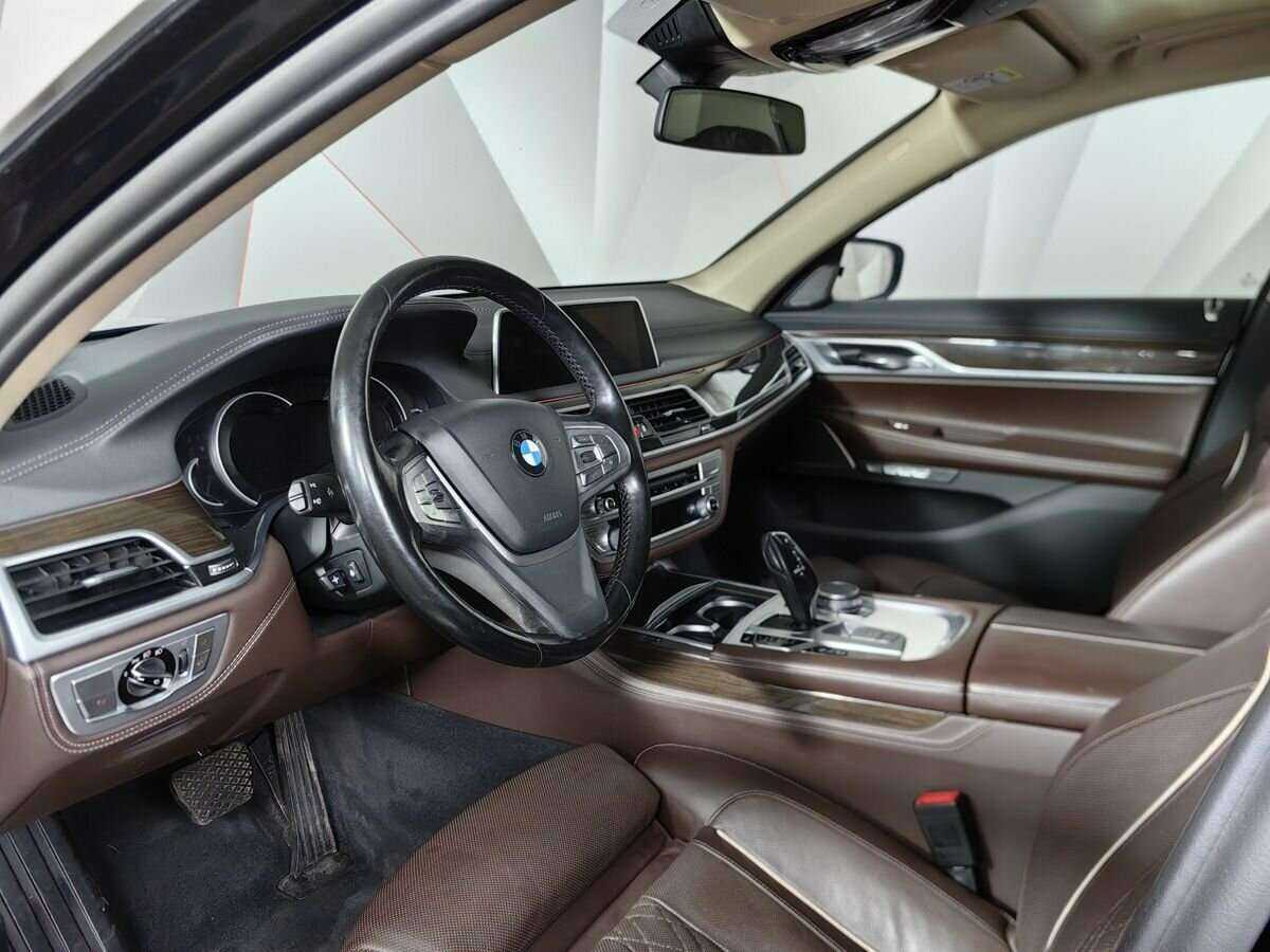BMW 7 серии Long 730Ld xDrive, 2017 Фото №13