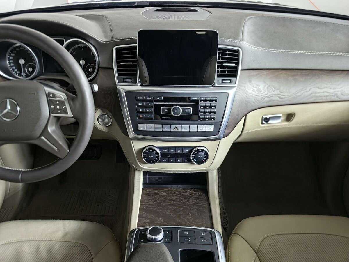 Mercedes-Benz GL-Класс 350 CDI BlueTEC, 2015 Фото №11