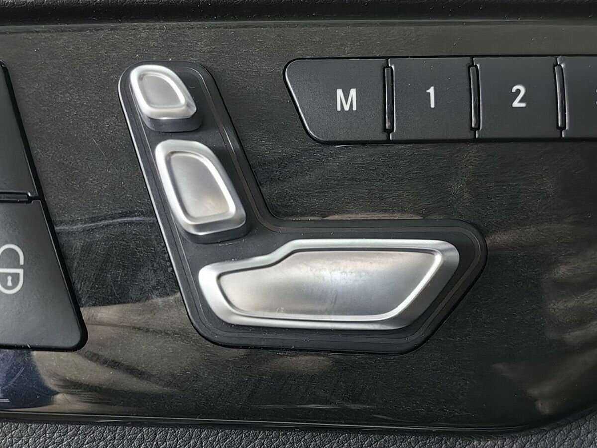 Mercedes-Benz GLS 400, 2018 Фото №18