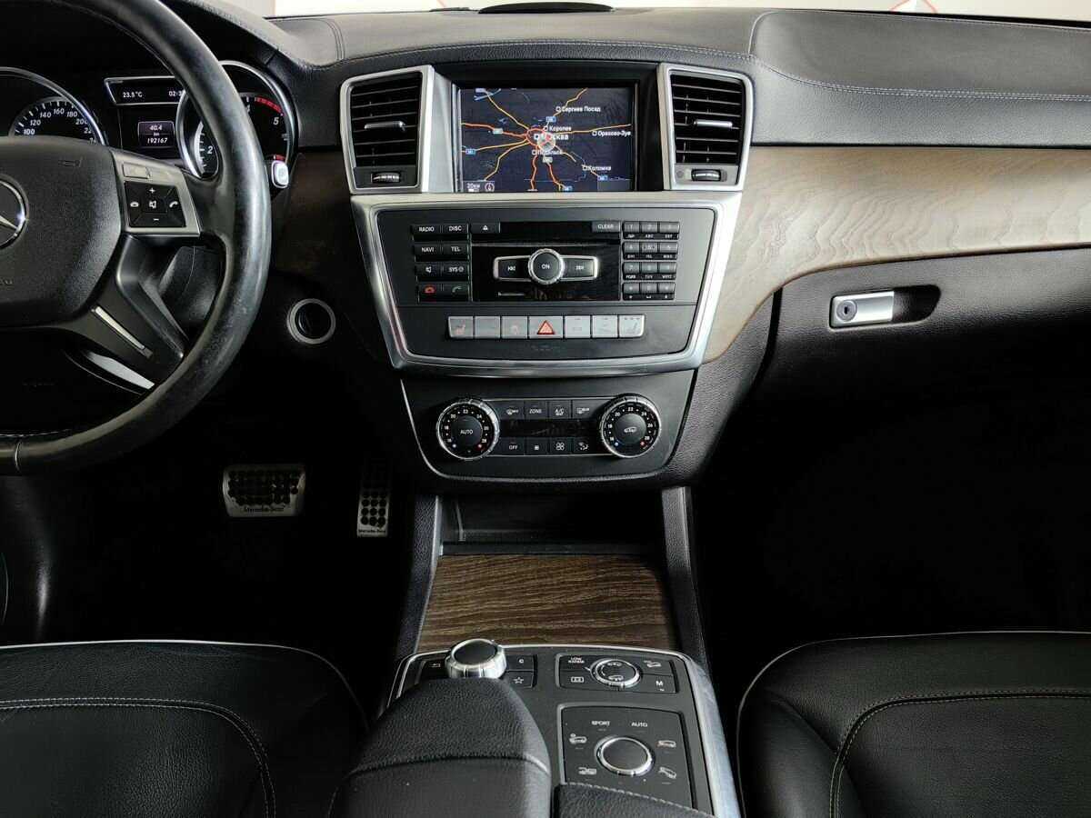 Mercedes-Benz GL-Класс 350 CDI BlueTEC, 2013 Фото №11