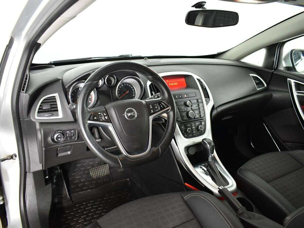 Opel Astra GTC, 2013 - 98 768 км. | Фото №7