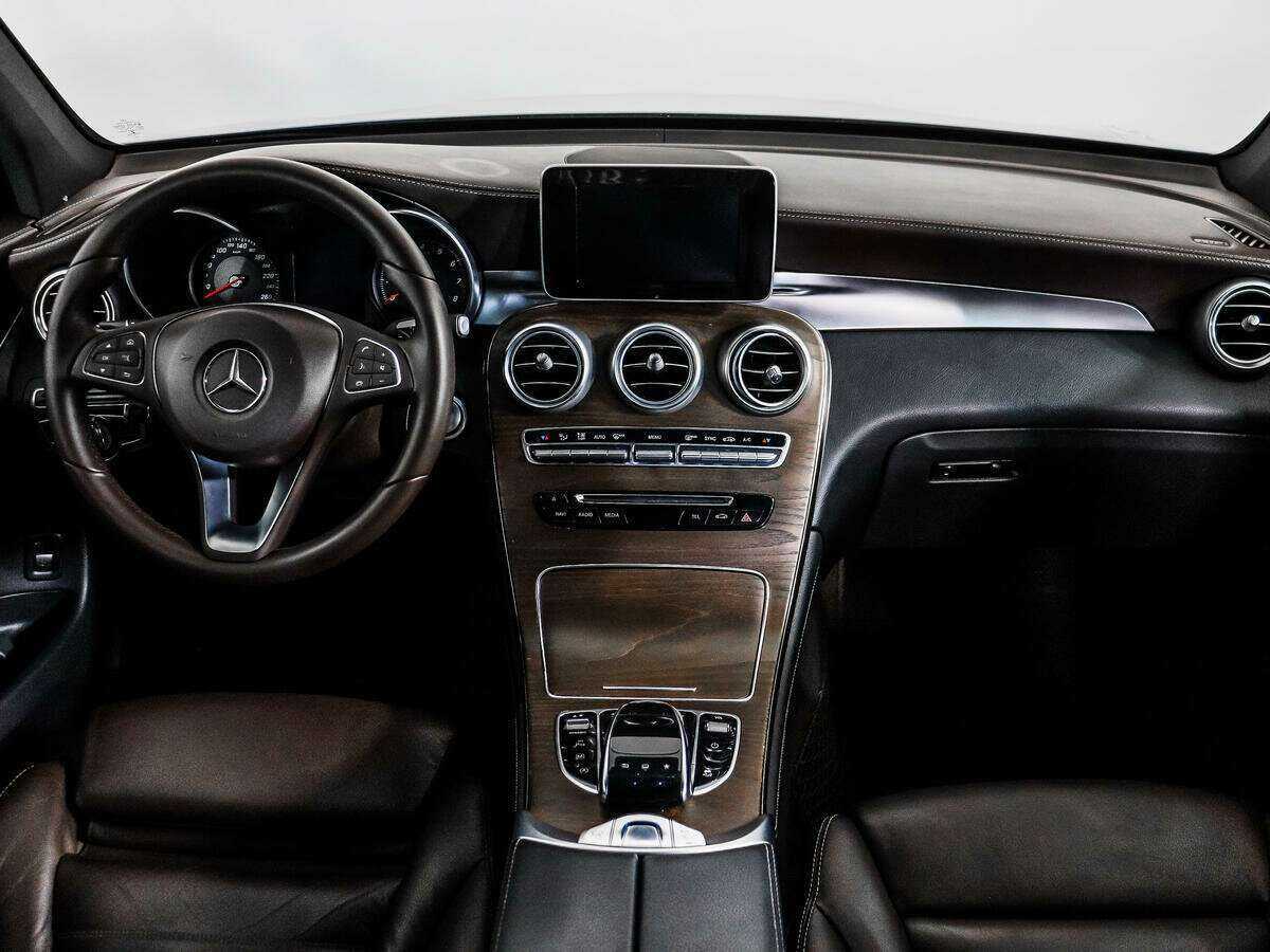 Mercedes-Benz GLC 300, 2015 Фото №16