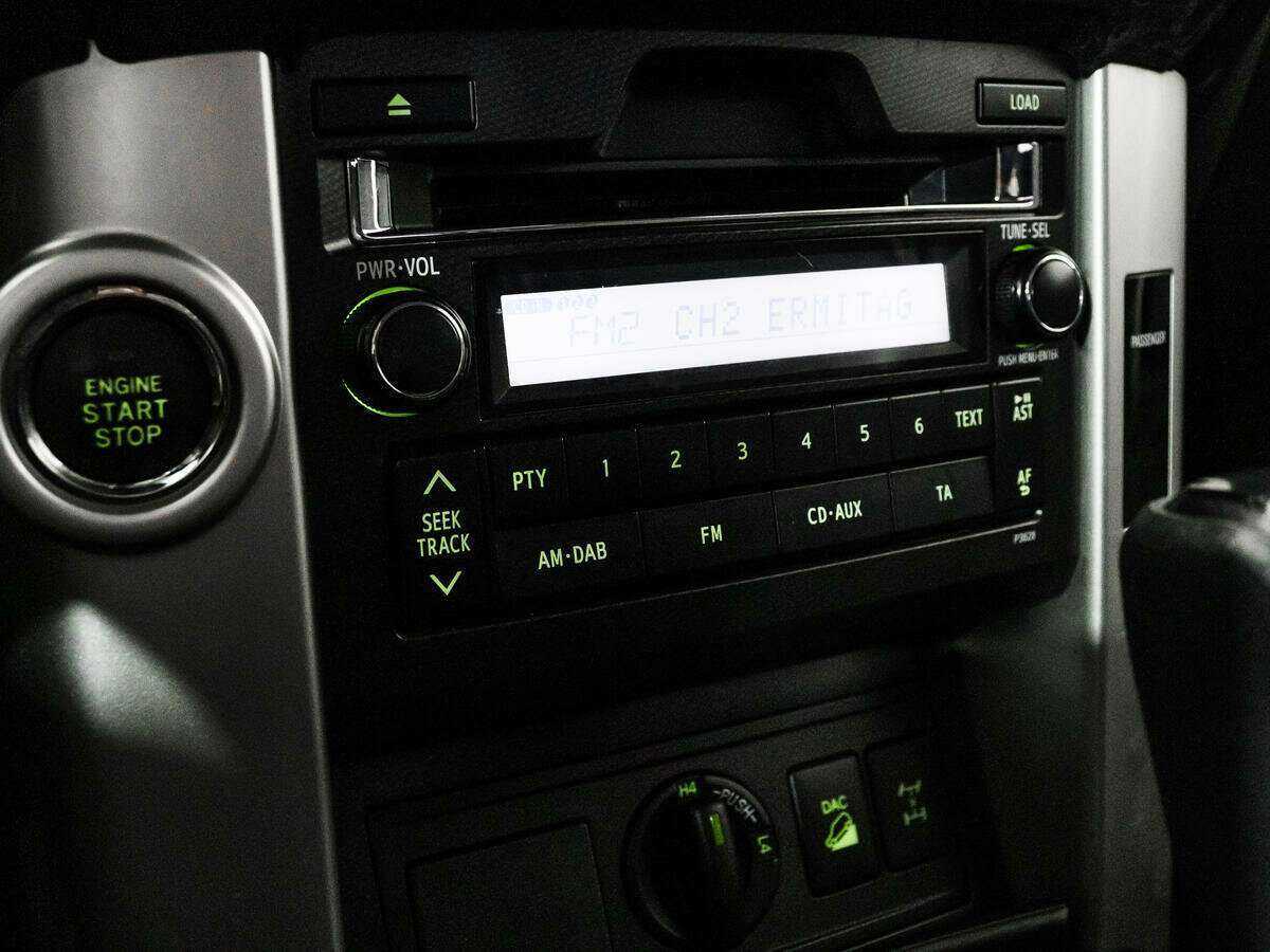 Toyota Land Cruiser Prado, 2011 Фото №19