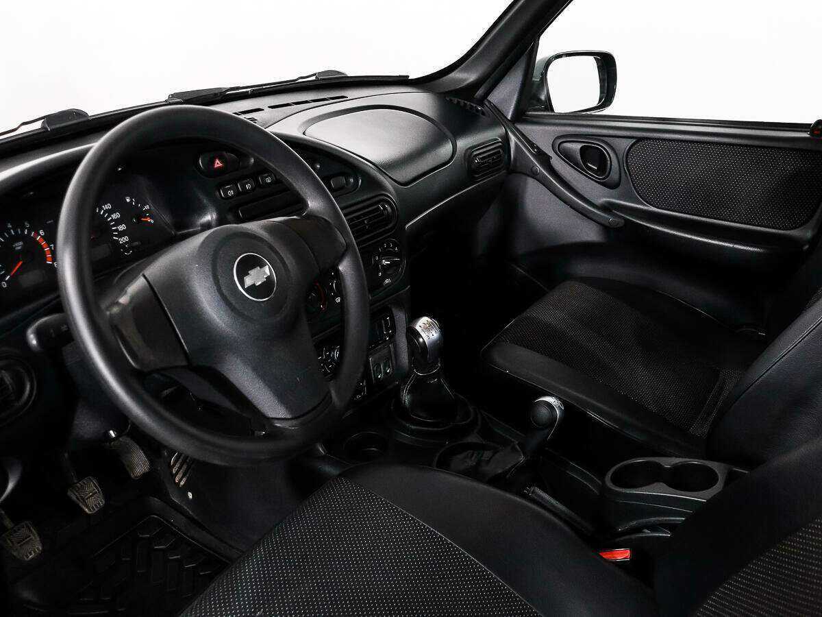 Chevrolet Niva, 2010 Фото №9