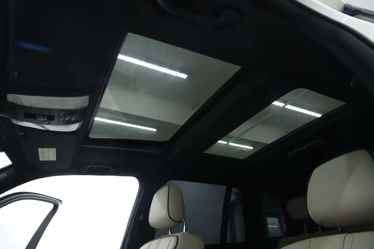 Mercedes-Benz GLK-Класс 350, 2011 - 150 000 км. | Фото №7