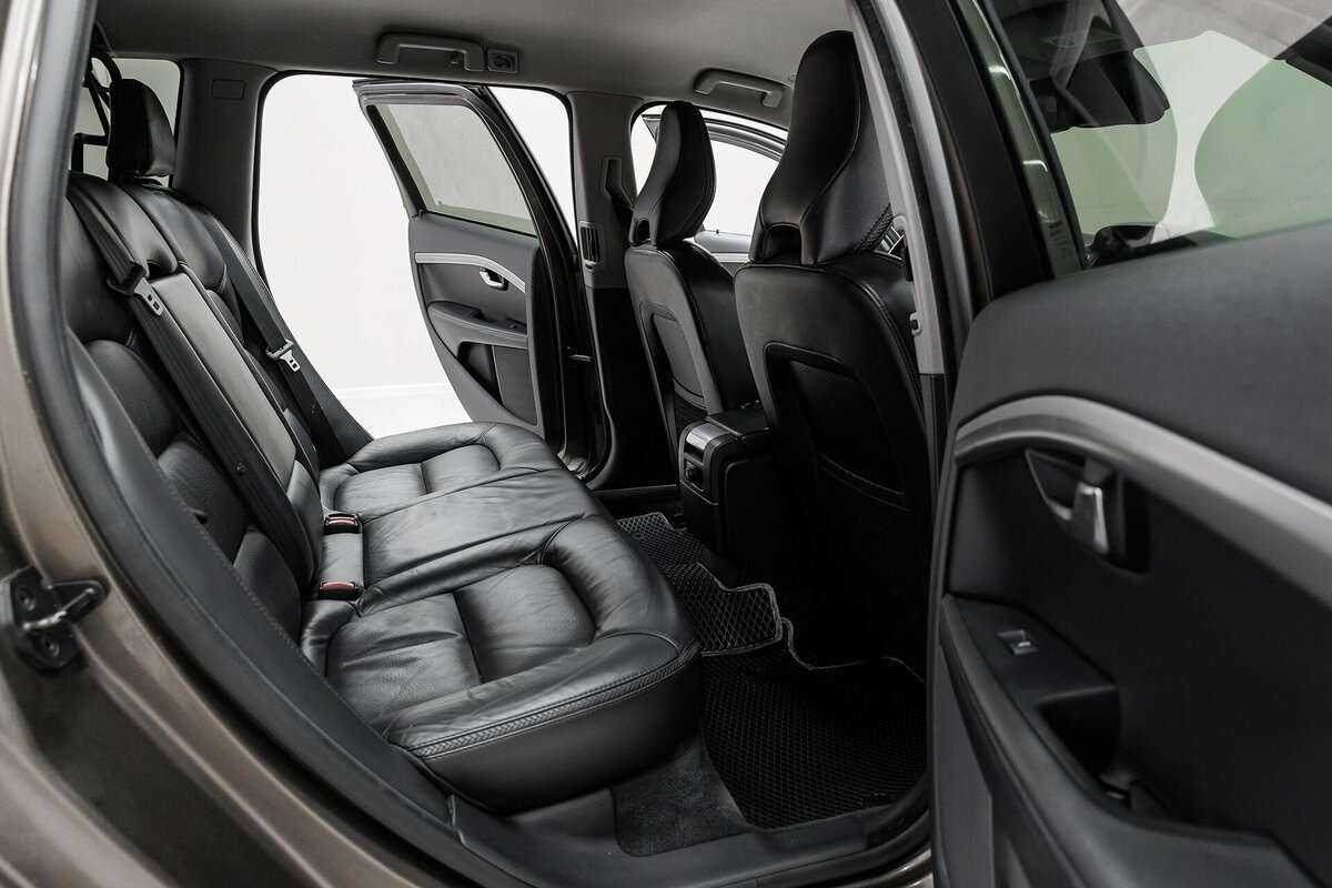 Volvo XC70, 2011 Фото №17