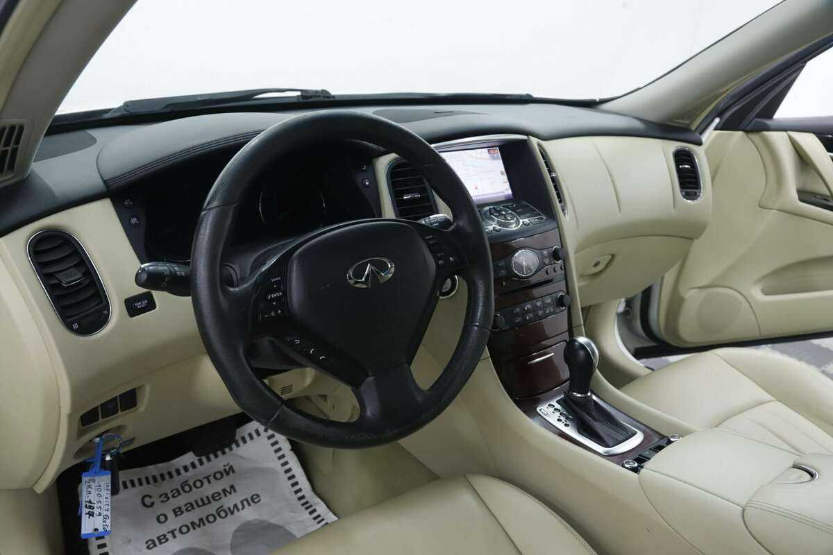 Infiniti QX50, 2016 Фото №10