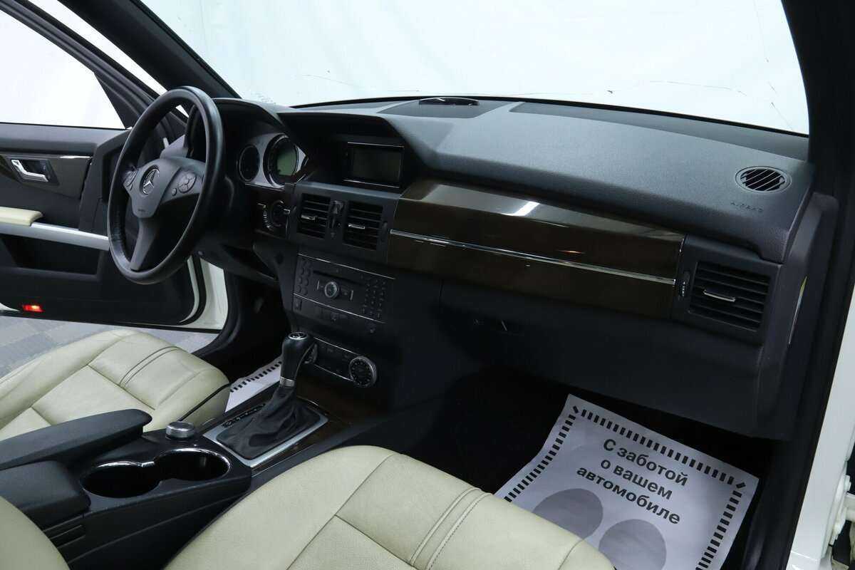 Mercedes-Benz GLK-Класс 350, 2010 Фото №15
