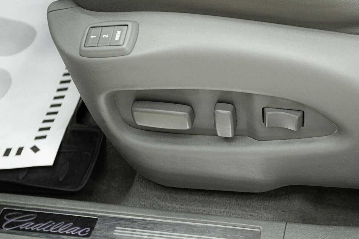 Cadillac SRX, 2011 - 120 000 км. | Фото №8