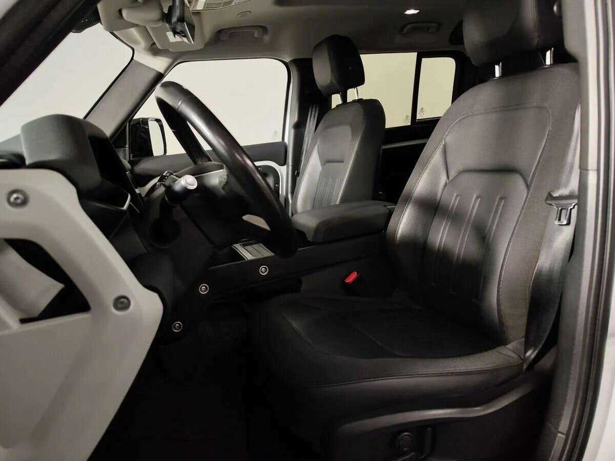 Land Rover Defender 110, 2021 - 66 500 км. | Фото №6