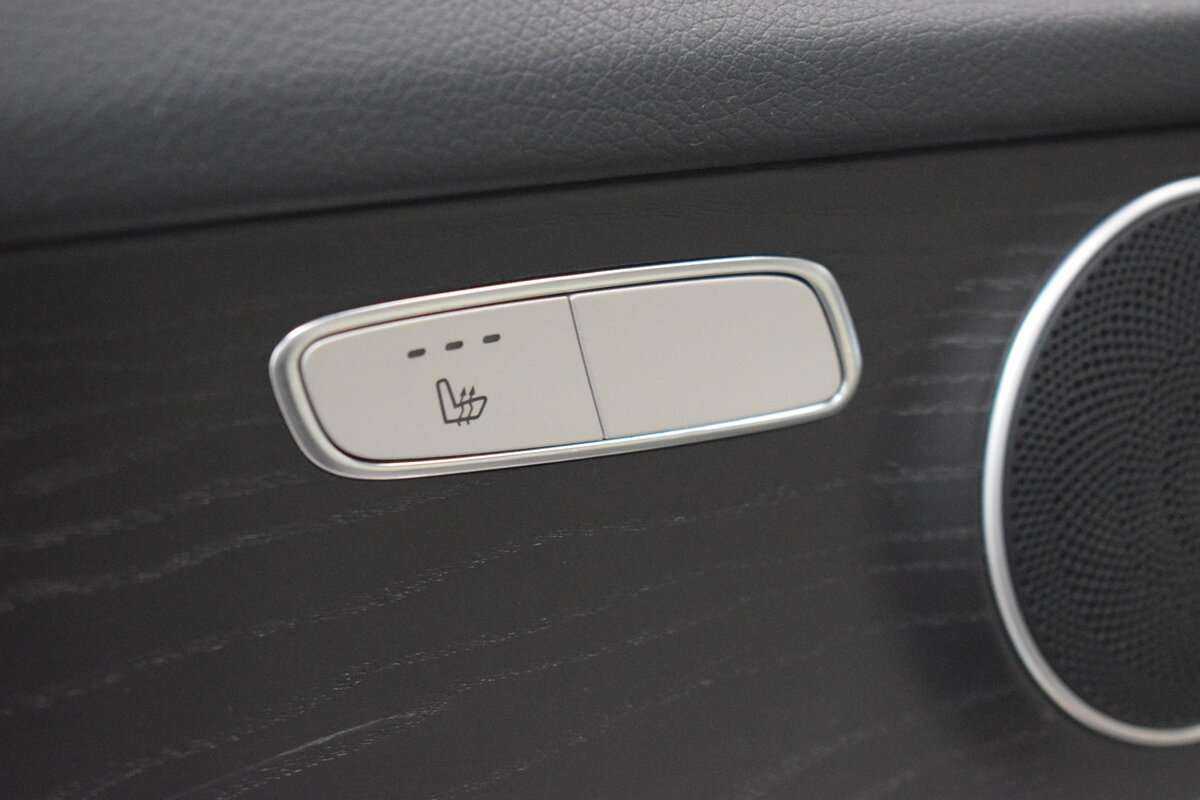 Mercedes-Benz GLC 200, 2021 Фото №9