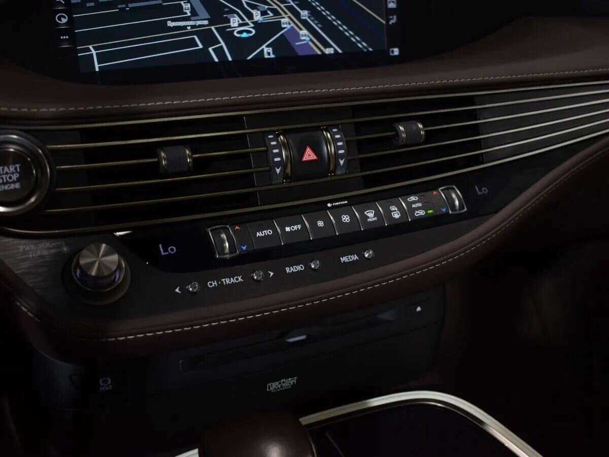 Lexus LS 500, 2018 Фото №17