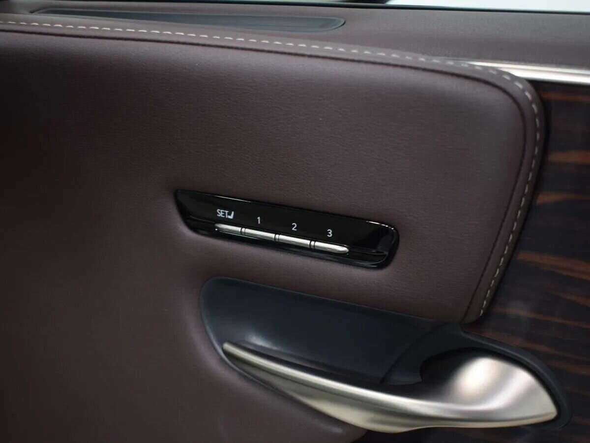 Lexus LS 500, 2018 Фото №24