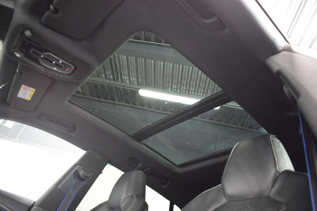 Audi Q8 55 TFSI, 2019 Фото №33