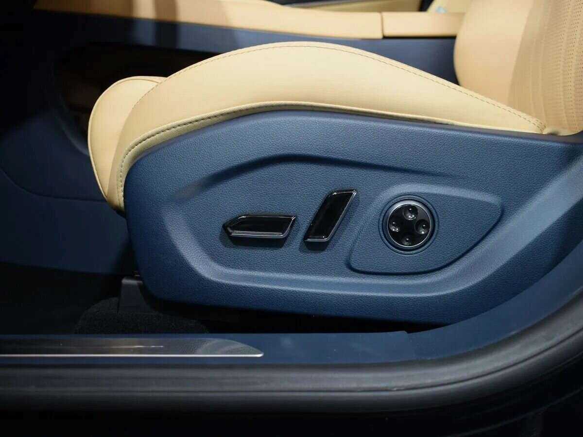 Voyah Free, 2023 Фото №12