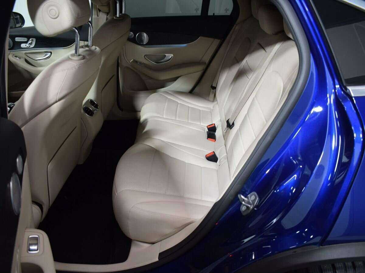 Mercedes-Benz GLC Coupe 300, 2019 Фото №10