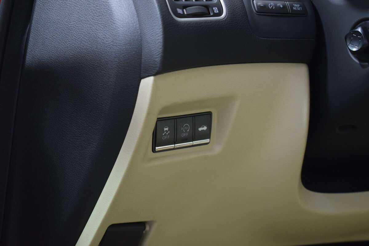 Infiniti Q50, 2015 Фото №17