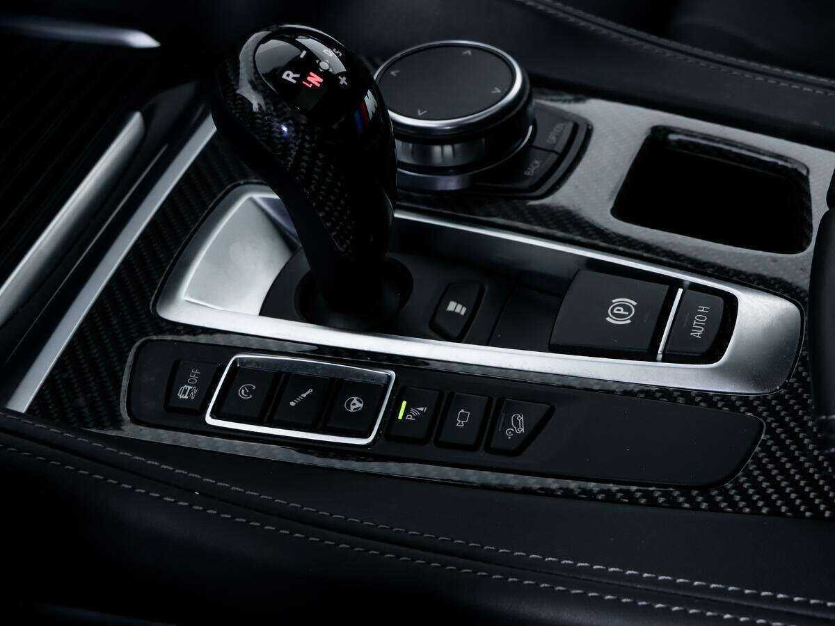 BMW X6 M, 2018 Фото №16