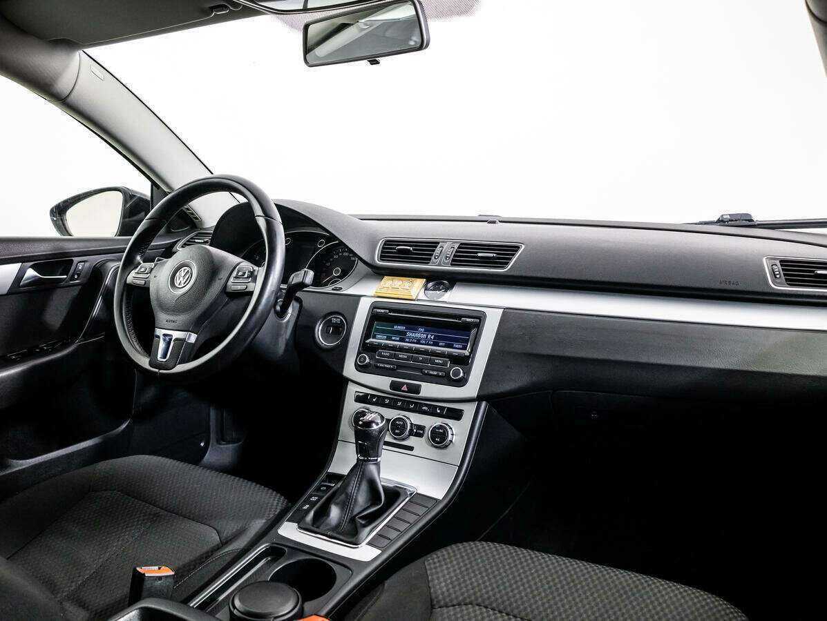 Volkswagen Passat, 2013 - 145 126 км. | Фото №7