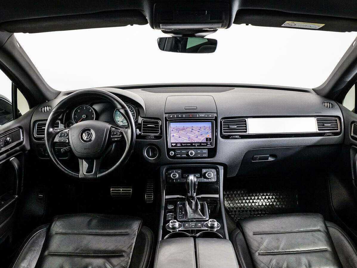 Volkswagen Touareg, 2018 Фото №11