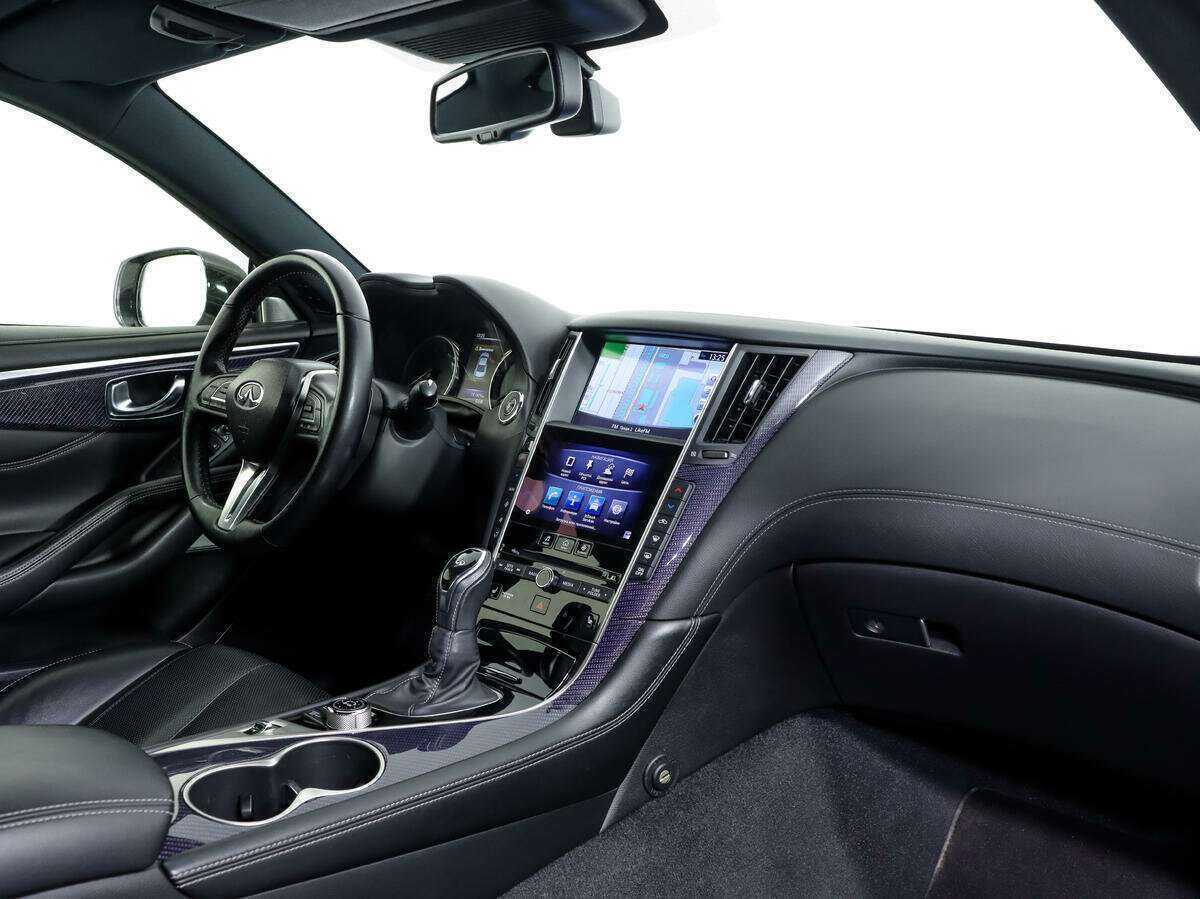 Infiniti Q60, 2017 Фото №9