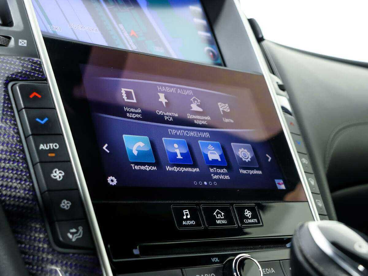 Infiniti Q60, 2017 Фото №20