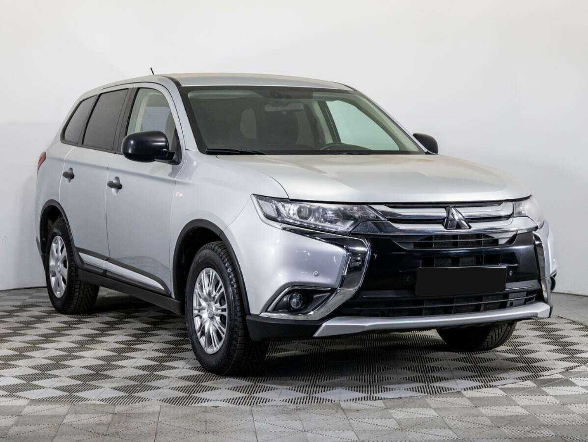 Mitsubishi Outlander, 2015 - 139 176 км. | Фото №3