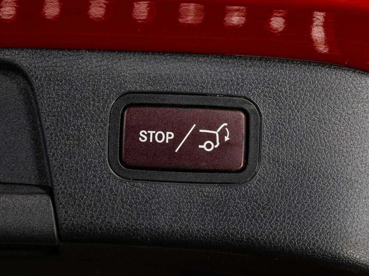 Mercedes-Benz GLA 250, 2017 Фото №15