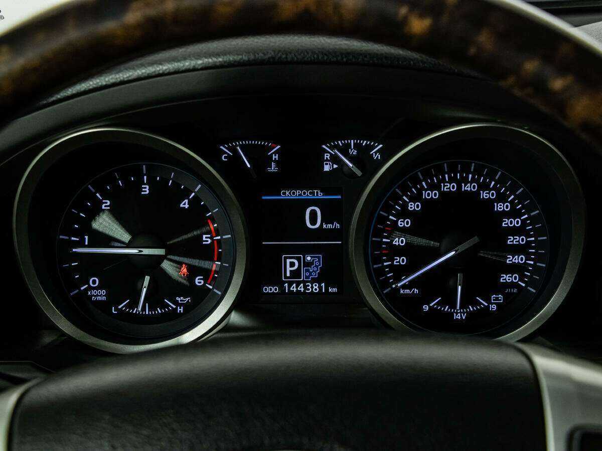 Toyota Land Cruiser, 2014 Фото №10