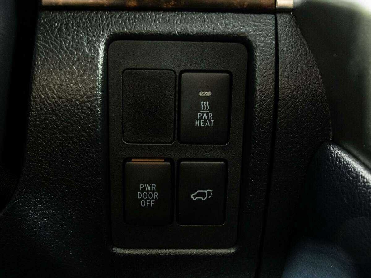 Toyota Land Cruiser, 2014 Фото №19