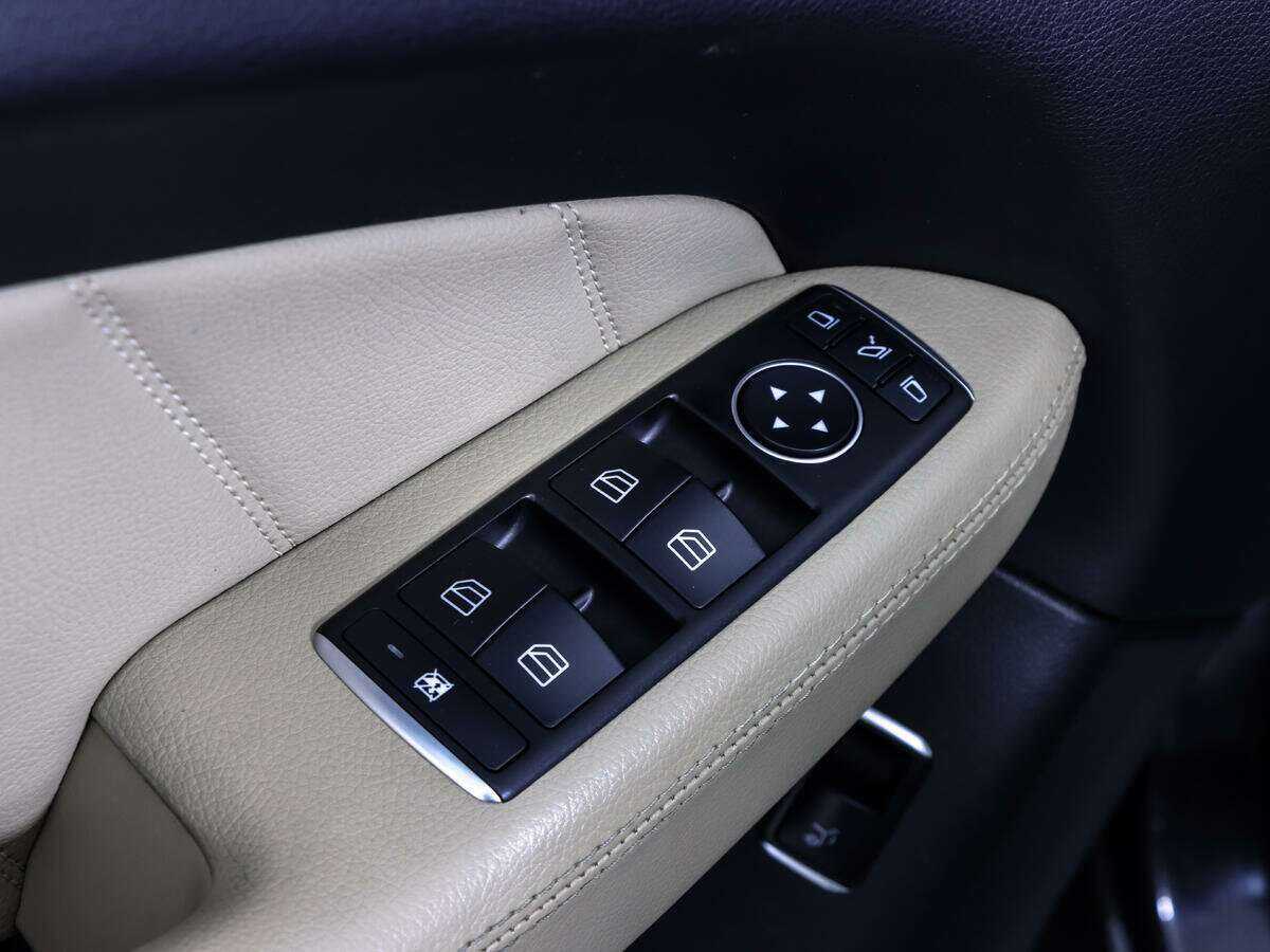 Mercedes-Benz GL-Класс 350 CDI BlueTEC, 2015 Фото №19