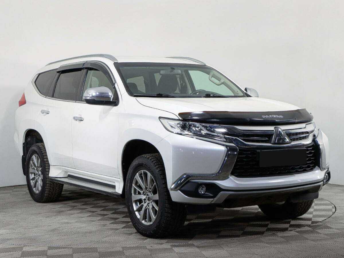 Mitsubishi Pajero Sport, 2018 - 122 535 км. | Фото №3