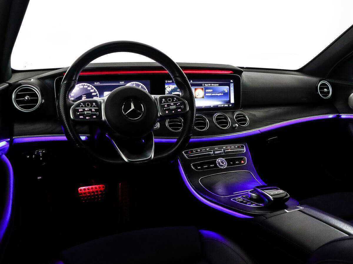 Mercedes-Benz E-Класс 200, 2019 Фото №11