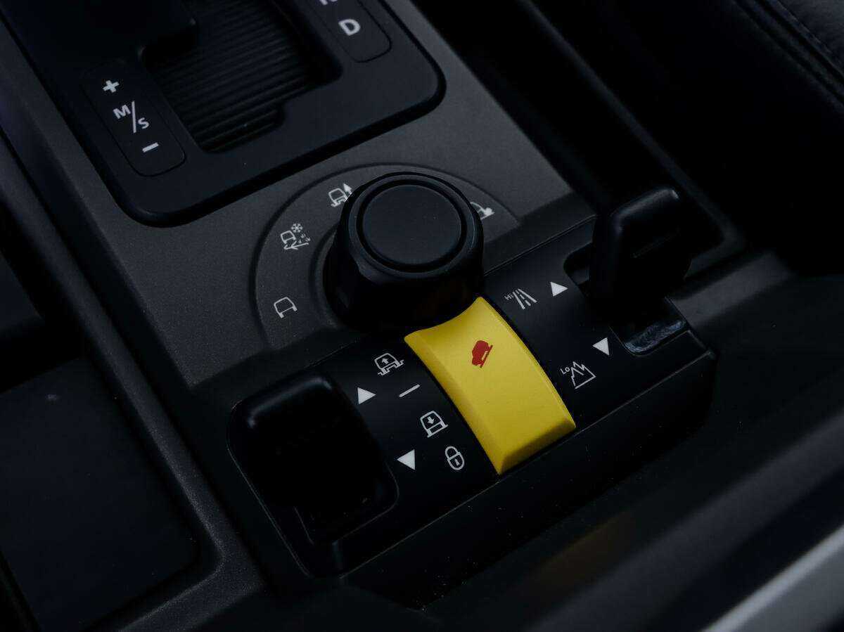 Land Rover Discovery, 2006 Фото №11